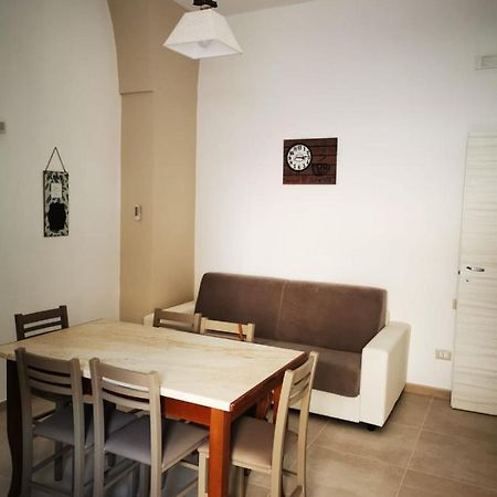 Ap Apartment - In Centro! 加利波利 外观 照片