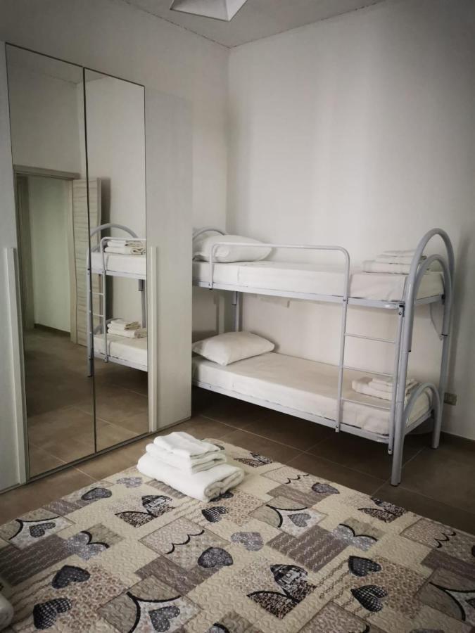 Ap Apartment - In Centro! 加利波利 外观 照片