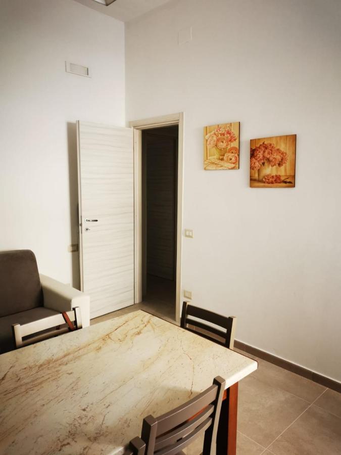 Ap Apartment - In Centro! 加利波利 外观 照片