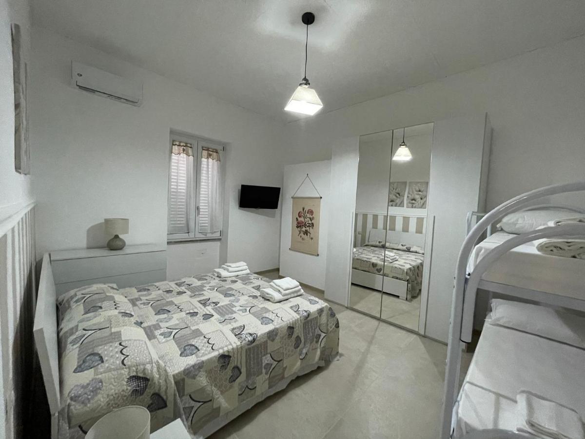 Ap Apartment - In Centro! 加利波利 外观 照片